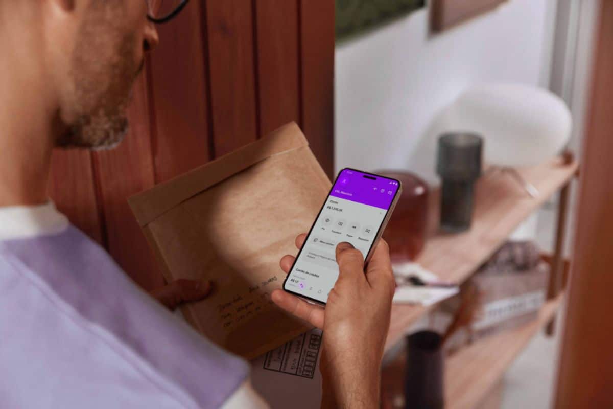 Nubank anuncia listagem de 4 novas criptomoedas