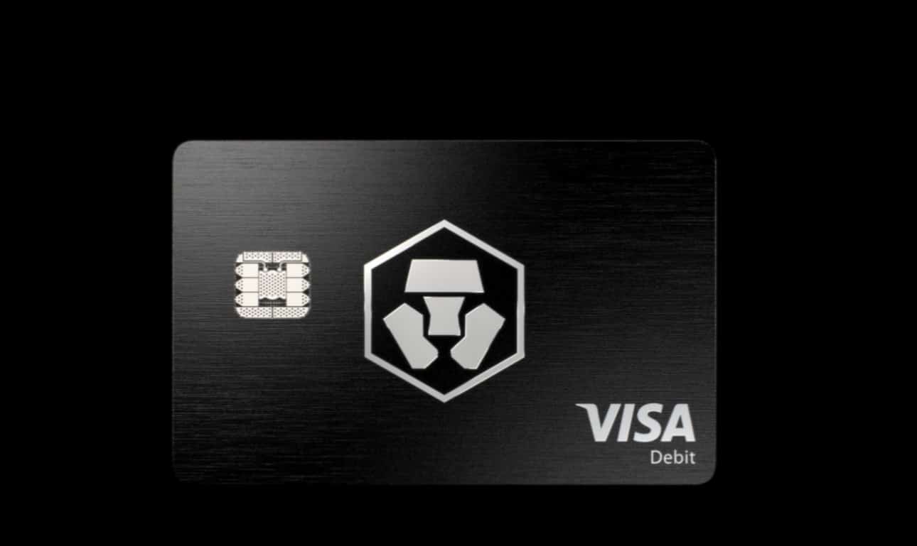 Cartão Visa Crypto.com: IOF zero, 8% de cashback, salas VIP, Netflix e Spotify de graça