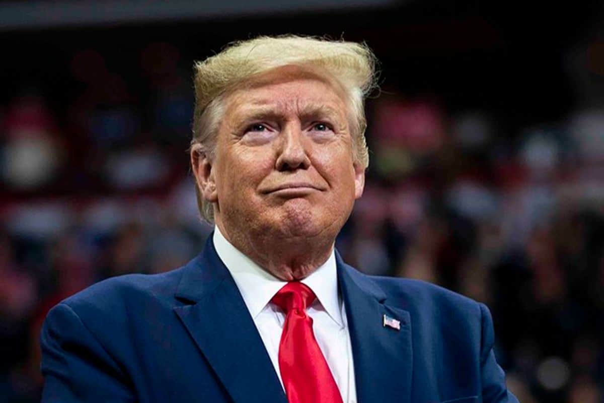 Empresa de Donald Trump vai comprar quase 3 bilhões de dólares em bitcoin