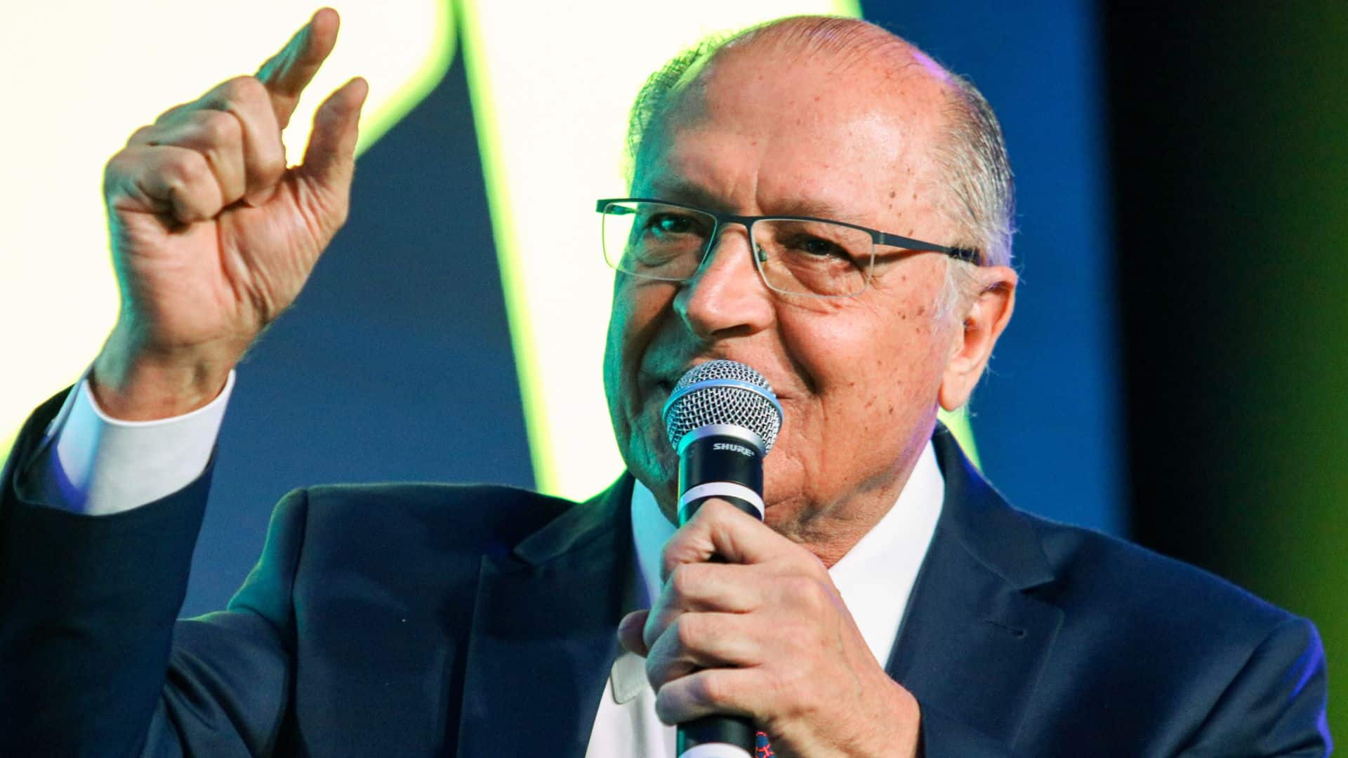 Governo do Brasil zera imposto de equipamentos de mineração de bitcoin e criptomoedas