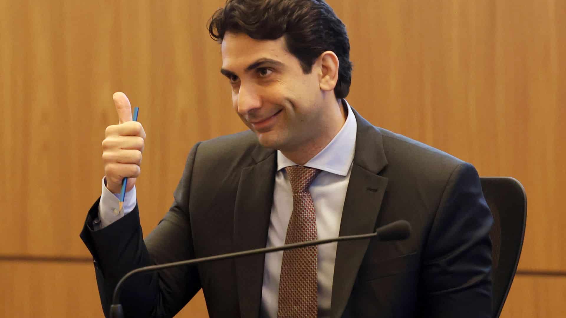 "Drex não é bem uma moeda digital de banco central", diz Galípolo
