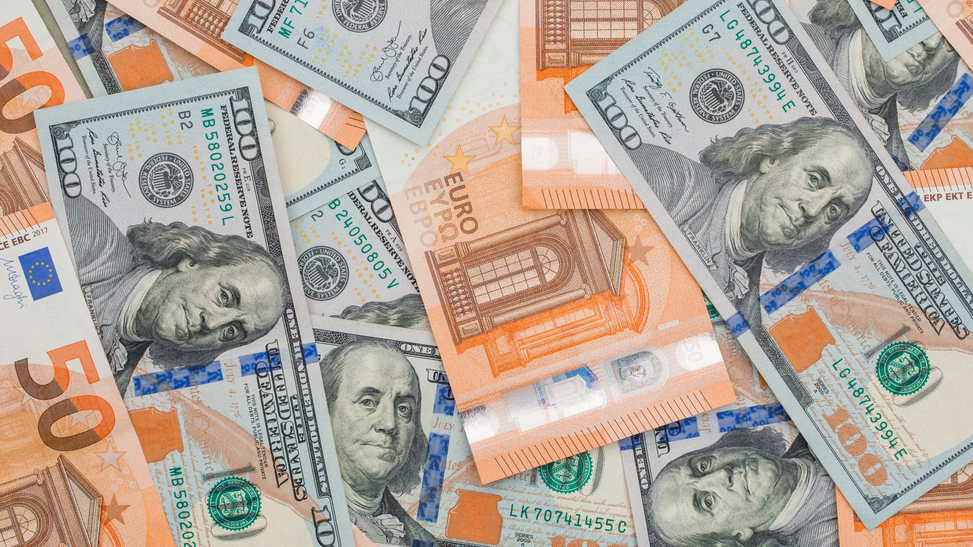 "Não podemos deixar o Dólar dominar stablecoins sem resposta do Euro", diz consultor do BCE