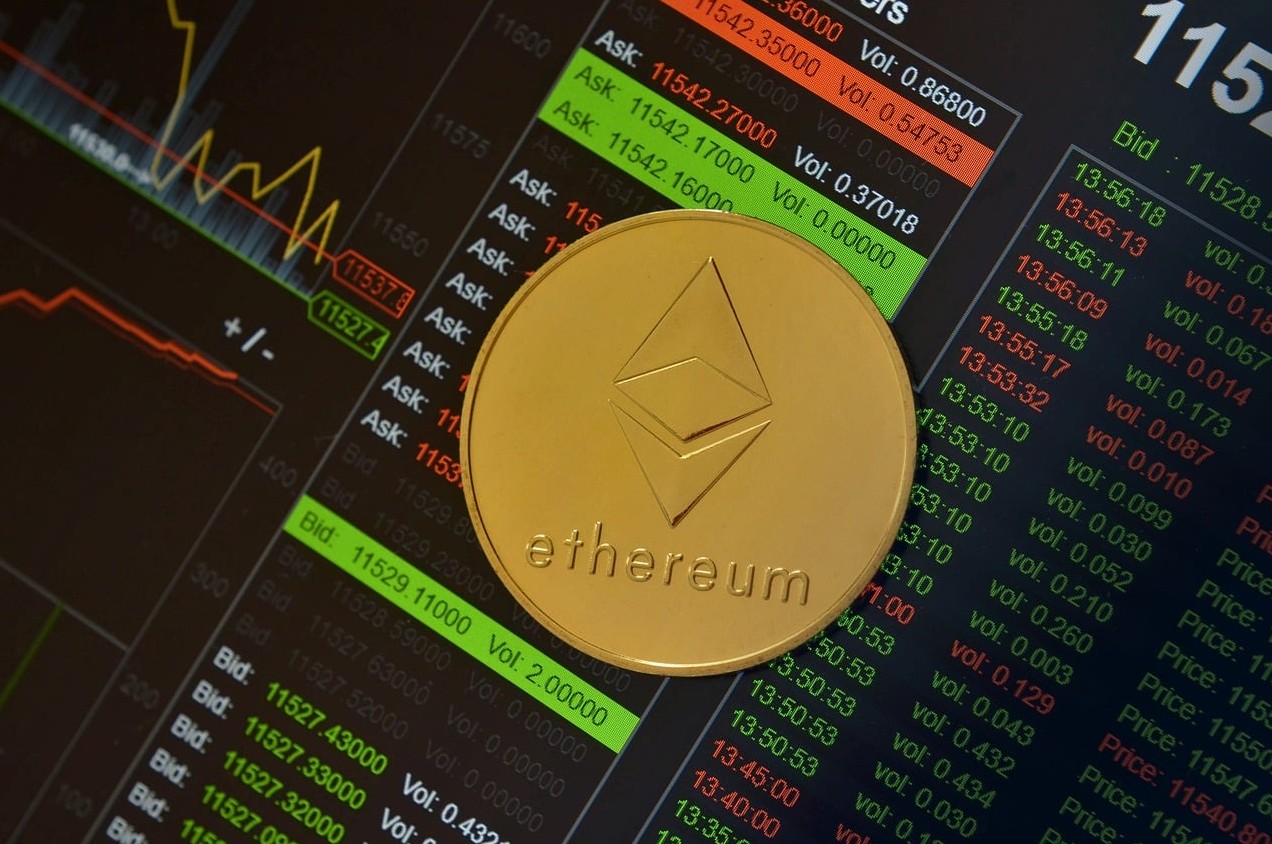 Ethereum chegará a US$ 25.000 em 2028, diz Standard Chartered