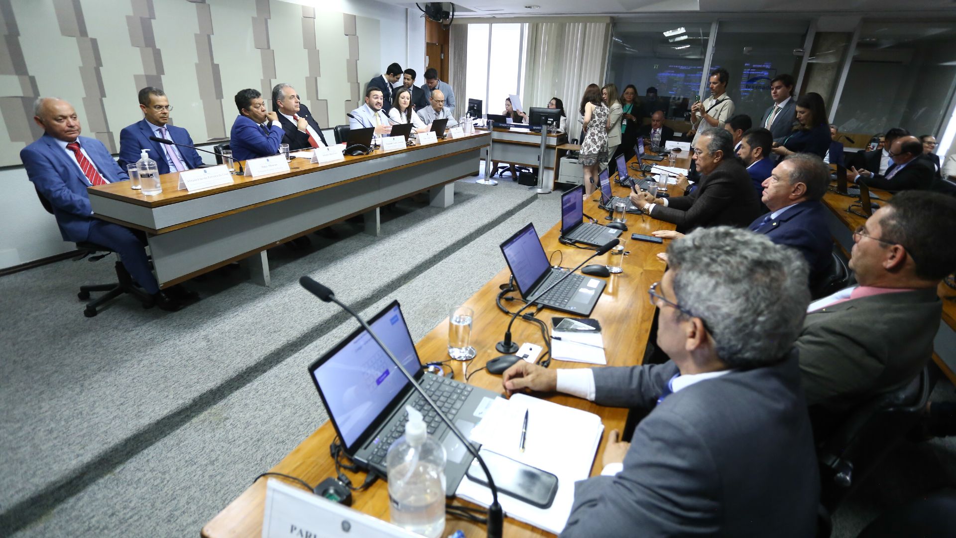 Comissão Mista de MP que tributa criptomoedas pode votar texto final nesta terça