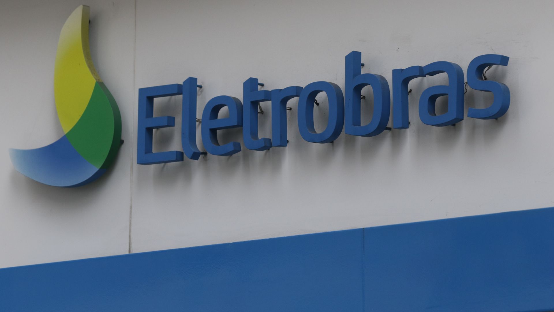 Eletrobras instala máquinas de mineração de bitcoin na Bahia