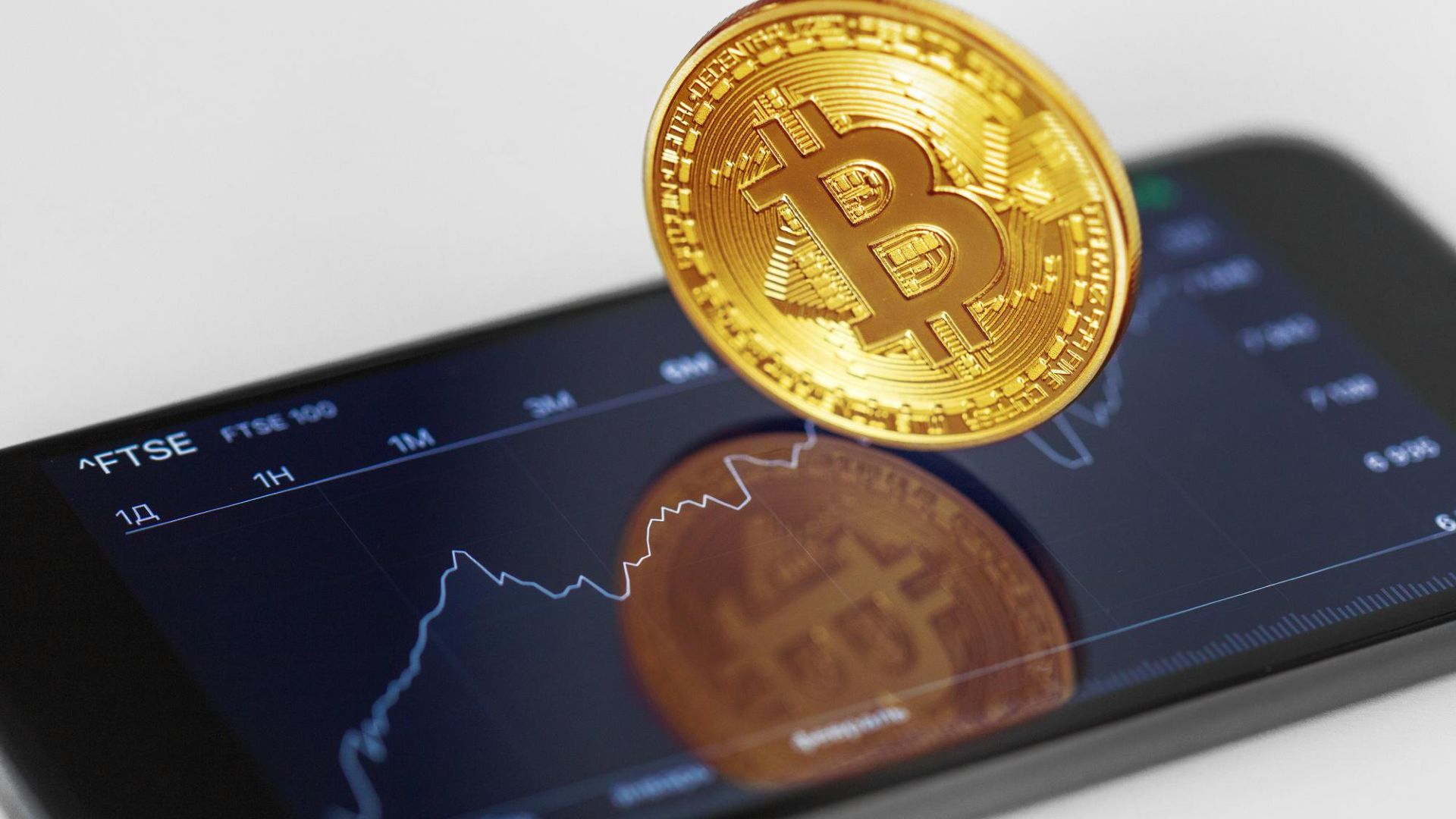 Nubank Cripto registra 400% de aumento em trocas entre moedas digitais