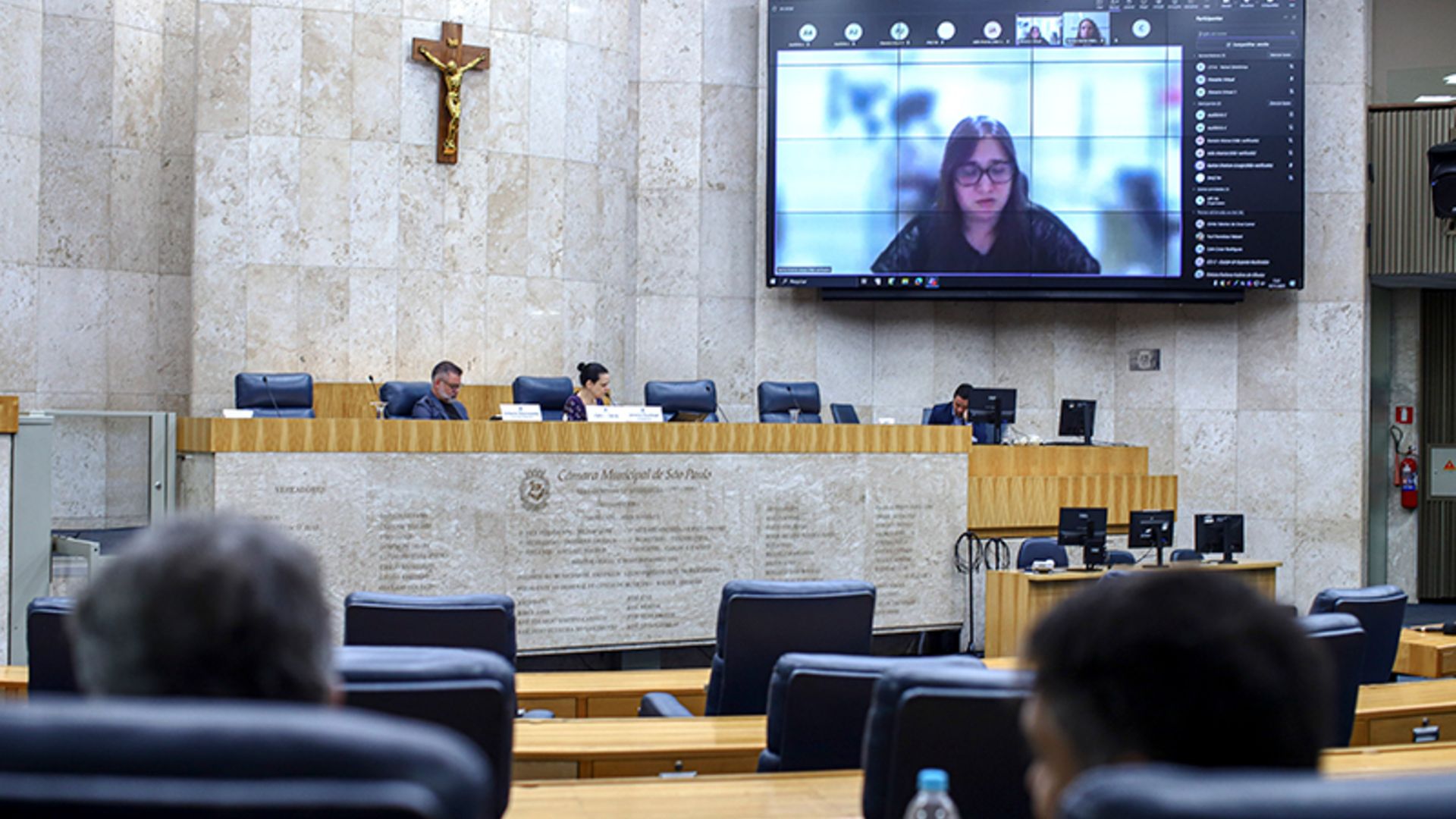 CPI da Íris convoca Banco Central e Receita Federal para explicarem novas regras de criptomoedas