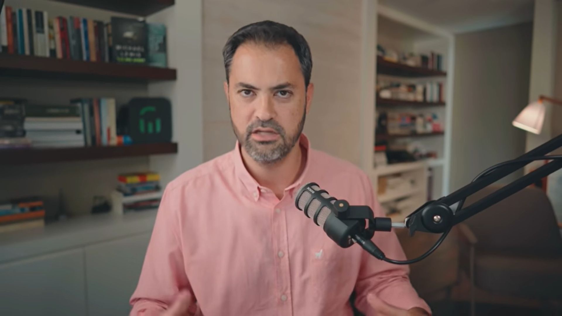 "Regulação das criptomoedas não protege usuários, é controle", diz Fernando Ulrich