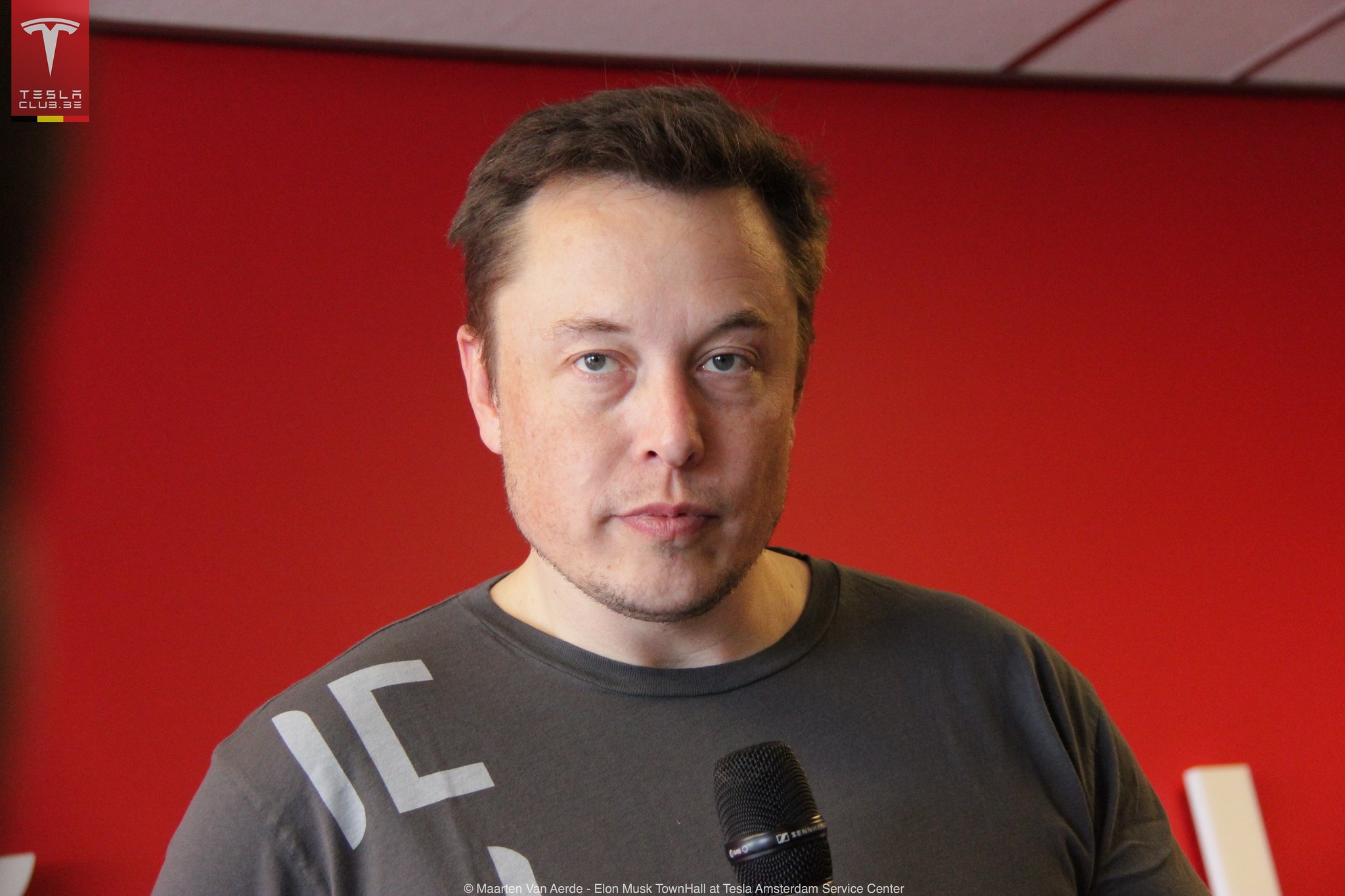 Elon Musk critica plano de ICO da OpenAI e elogia Bitcoin em processo contra Sam Altman