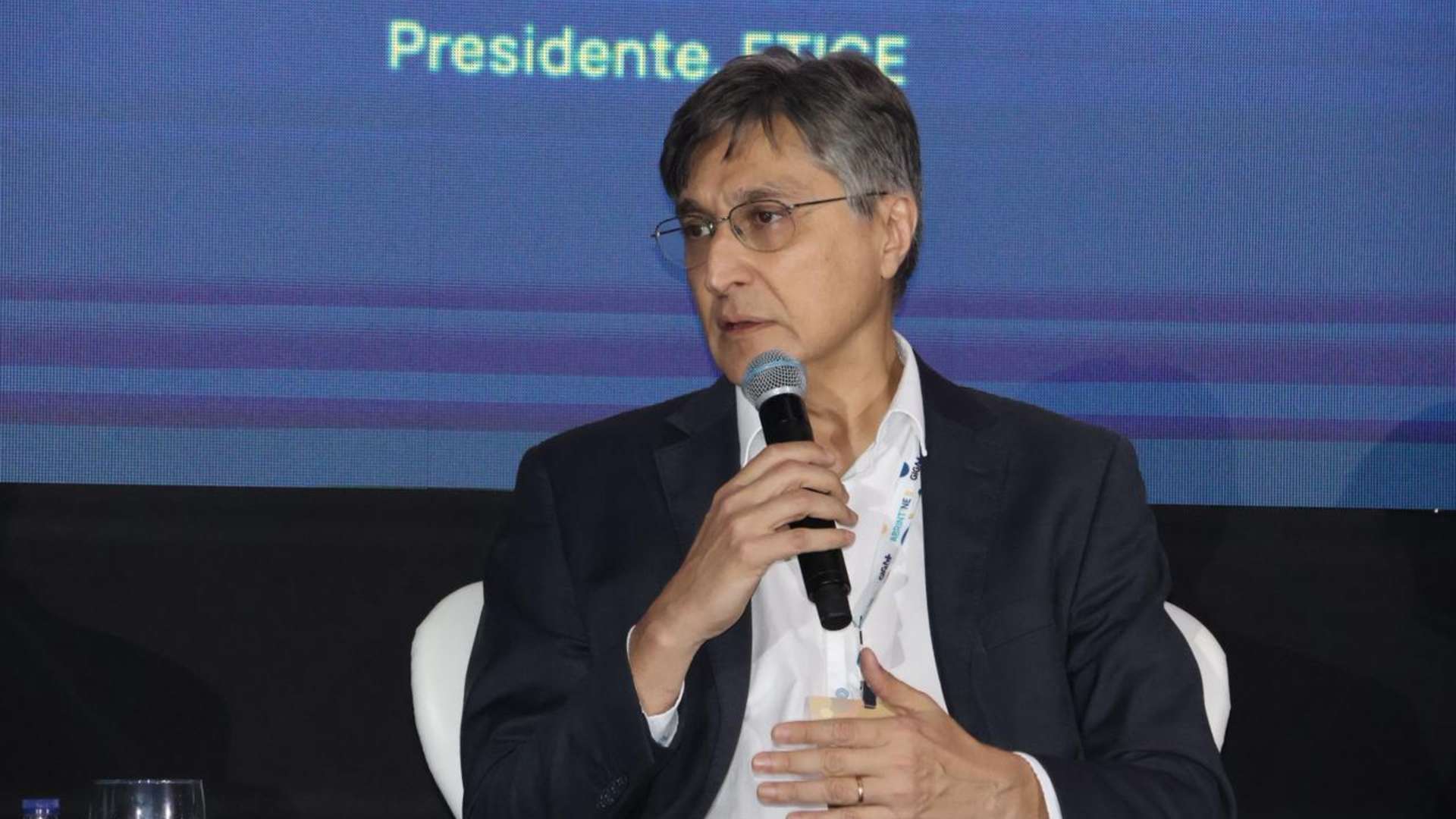 Mineração de bitcoin pode chegar ao Ceará e utilizar cinturão digital