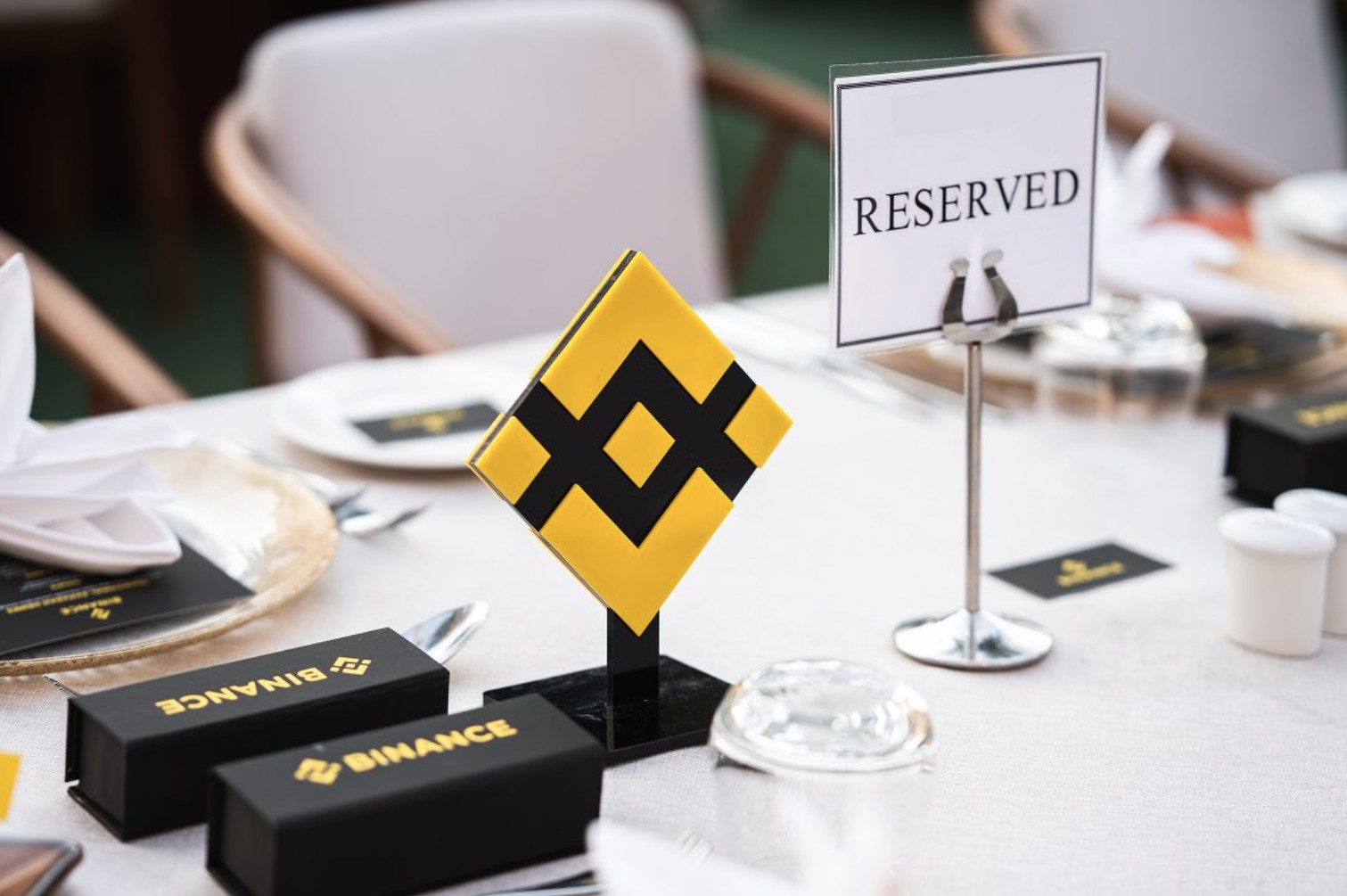 Binance lança contratos perpétuos de ações da Meta, Nvidia e Google