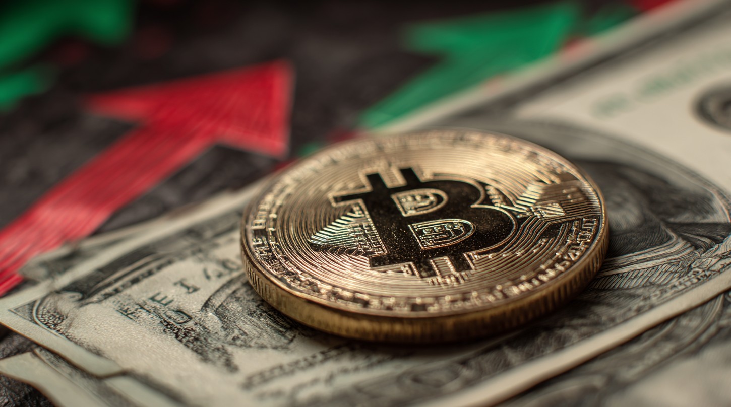 Bitcoin volta a operar acima dos US$ 73.000 após divulgação de dados de inflação dos EUA