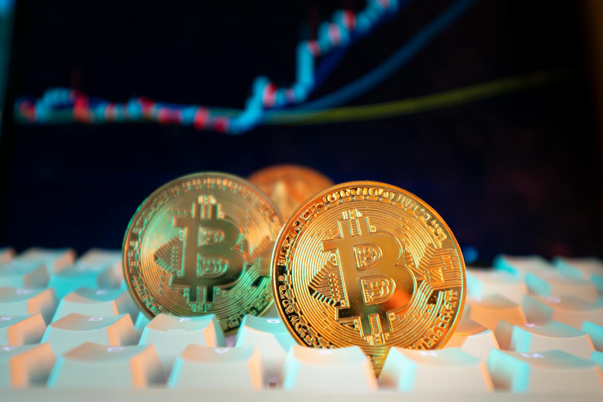 Bitcoin deixou de reagir a eventos e começou a antecipá-los, aponta relatório da Binance Research