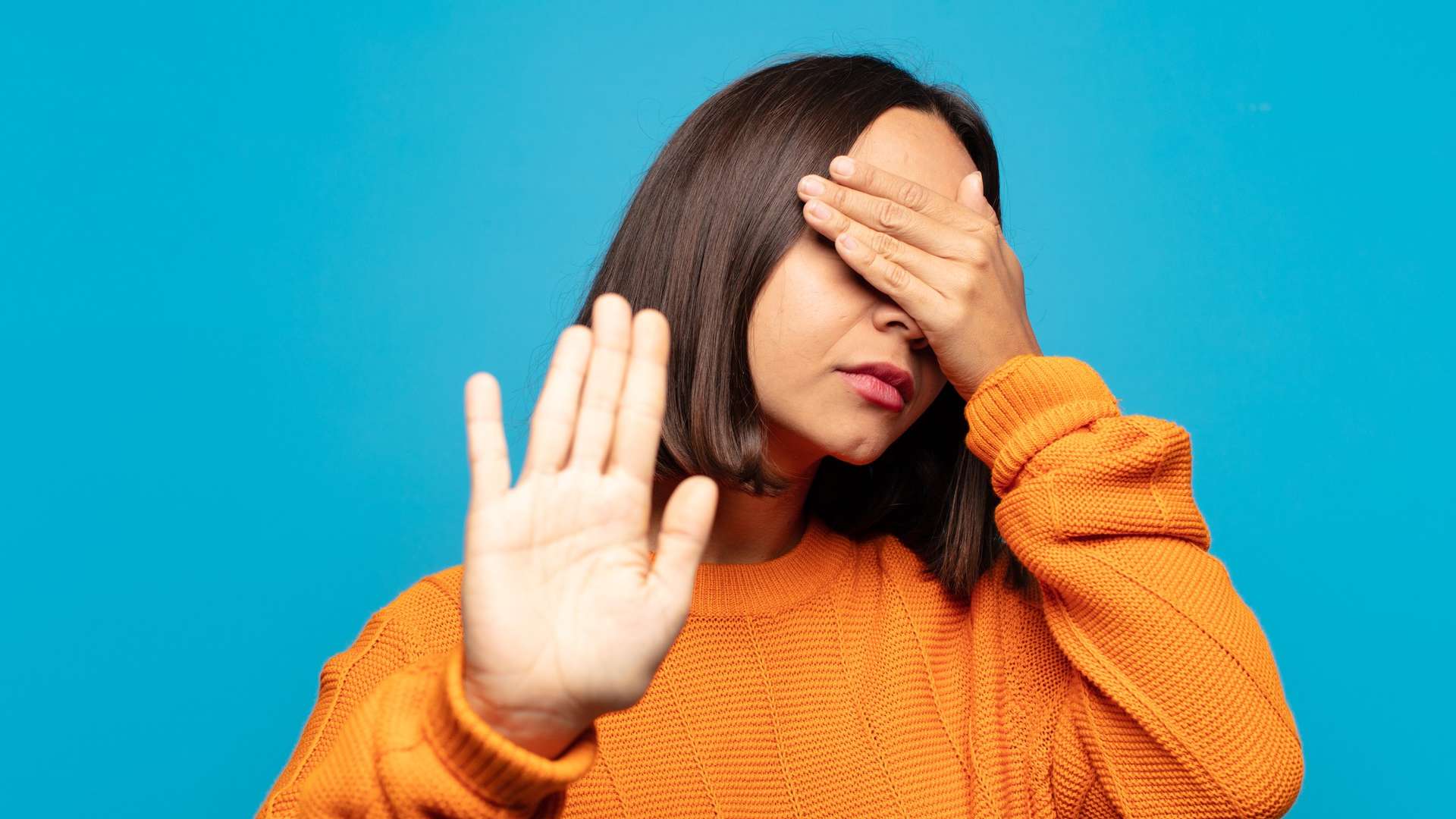 Proibição de criptomoedas em troca de dados de brasileiros e intimação do Banco Central e Receita Federal no relatório final de CPI da Íris