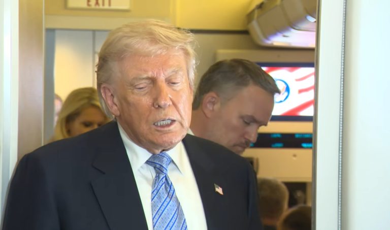 Donald Trump revela investimentos em empresas de criptomoedas