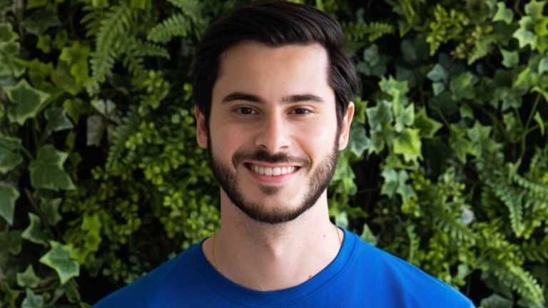 Líder da Base no Brasil diz que agentes de IA podem causar impacto significativo nas criptomoedas no futuro