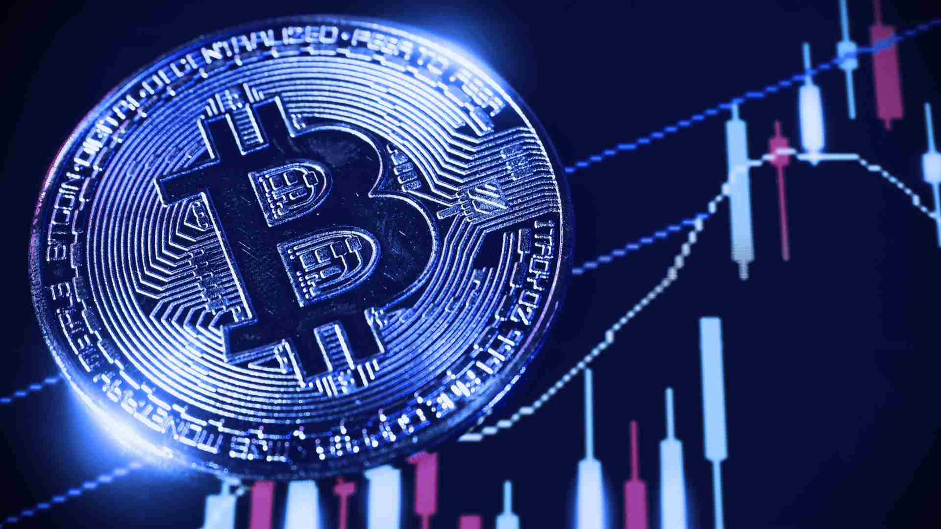 Analista do BTG explica modelo financeiro de empresa que mais acumula bitcoin