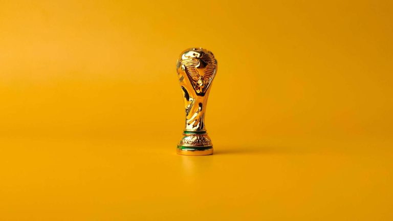 Apostas sobre o país campeão da Copa do Mundo superam US$ 2 bilhões em criptomoedas com alto volume em seleções "que não possuem chances"