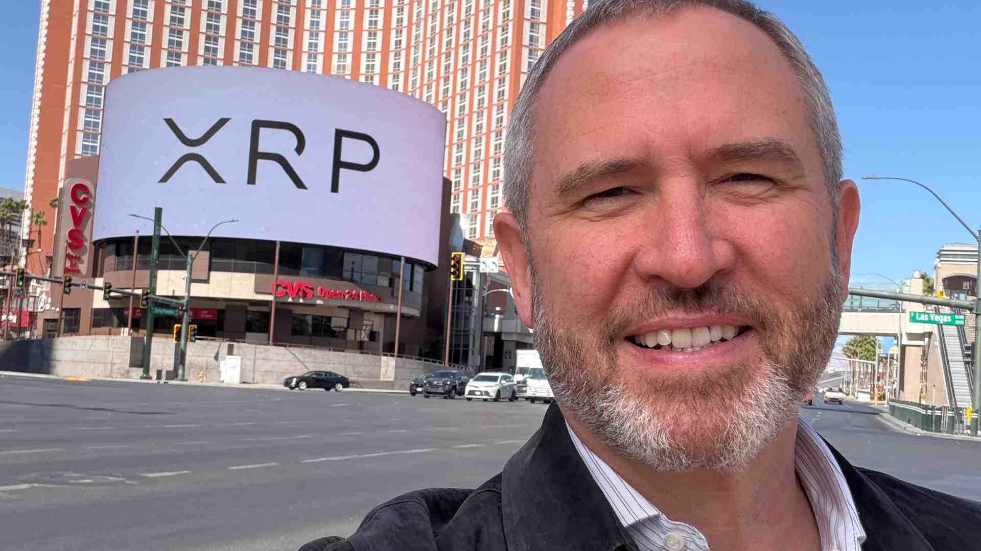 CEO da Ripple critica Michael Saylor por sua estratégia de comprar bitcoin toda semana