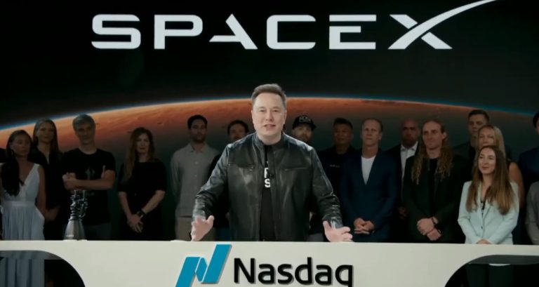 Fortuna de Elon Musk supera valor de mercado do Bitcoin