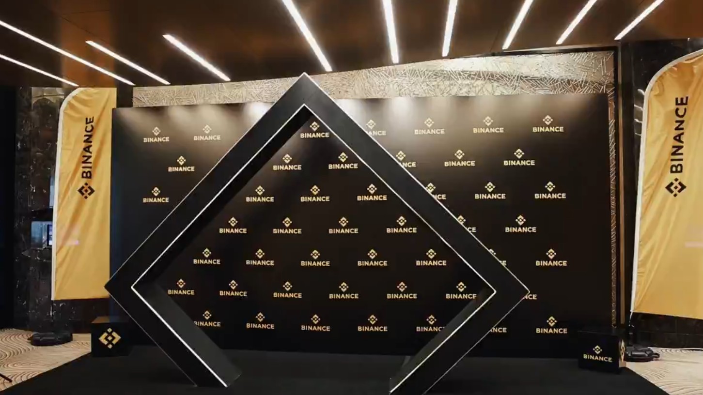 Reuters diz que Binance deve perder autorização para operar na União Europeia; corretora responde