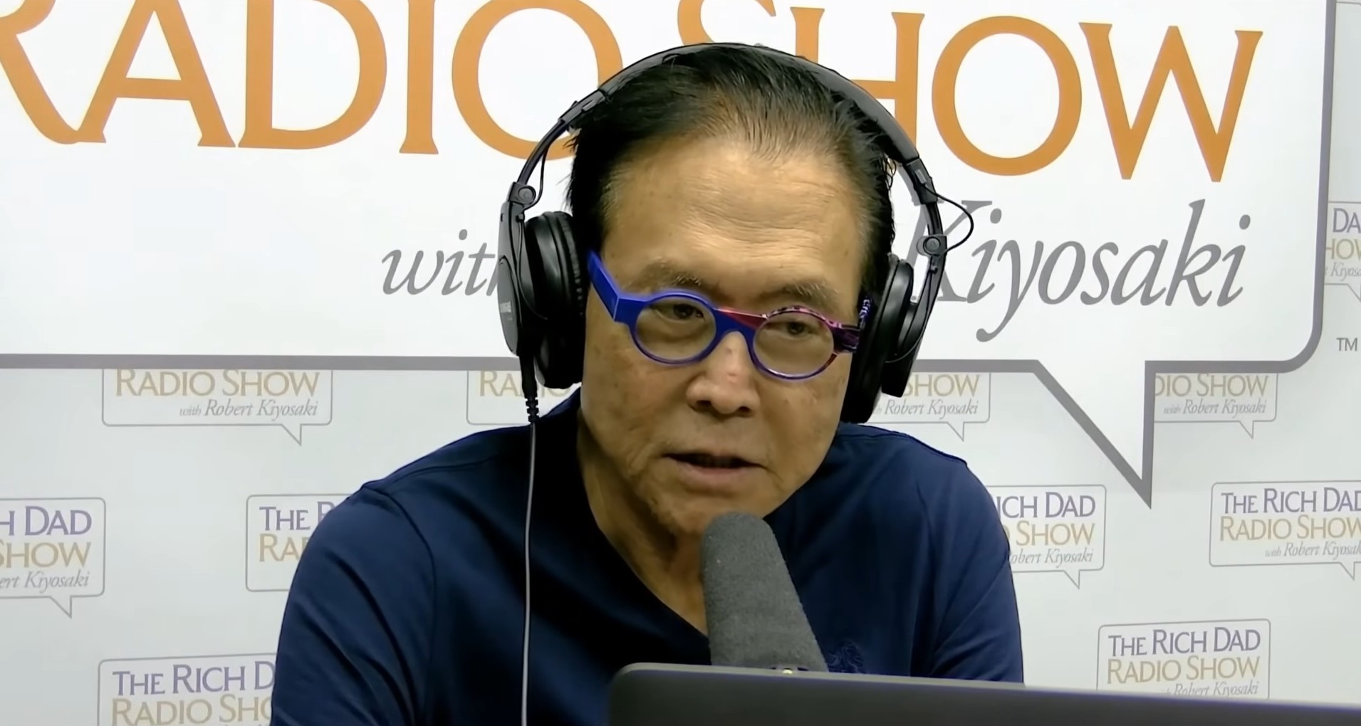 Robert Kiyosaki explica por que ainda não está comprando Bitcoin