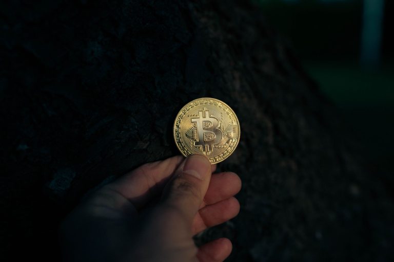 “Dinheiro inteligente não sai nesses níveis, ele acumula”, diz 21 Shares sobre o Bitcoin